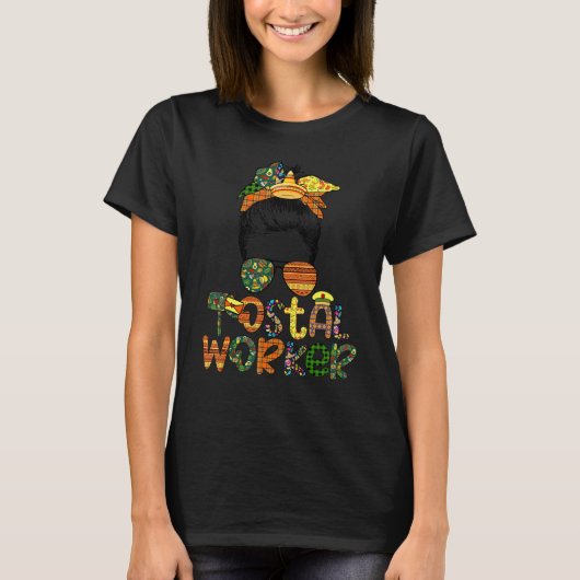 Cinco De Mayo Grappige Messy Bun Bril Postmedewerk T-shirt (Voorkant)