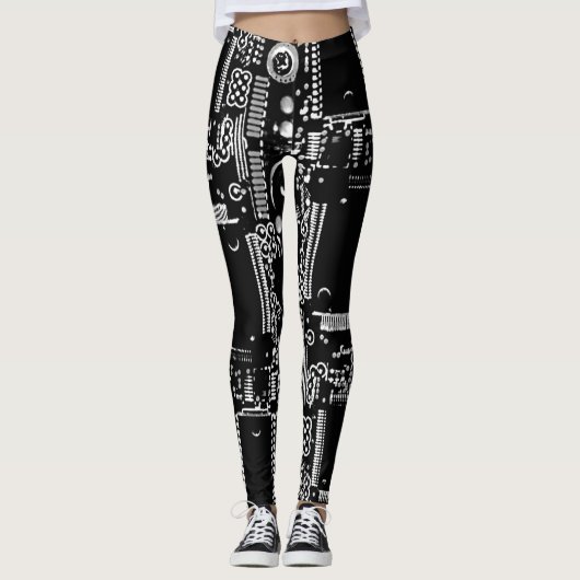 Circuit Black en White 2 over leggings (Voorkant)