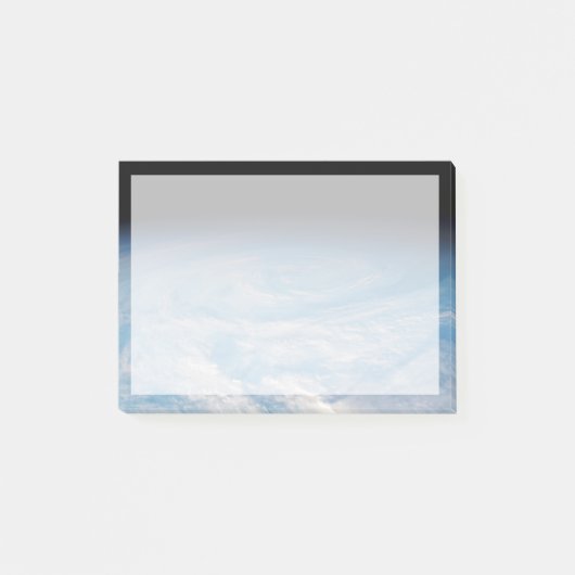 Circulaire wolkvorming boven de Stille Zuidzee. Post-it® Notes (Voorkant)