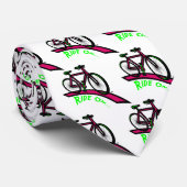 Circuler sur la Cravate (Roulé)