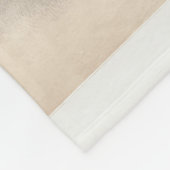 Circus performer springen over een groot lint fleece deken (Hoek)