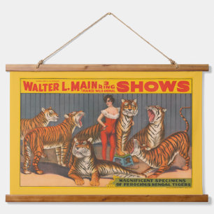 circus Poster van vrouw met zes tijgers. Hangend Wandkleed