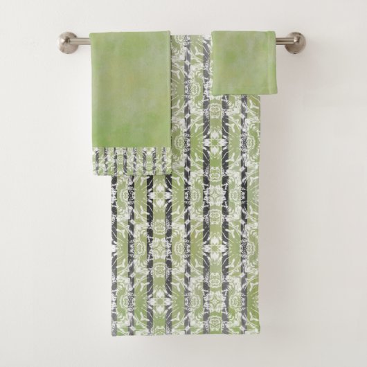 Cirkelbestanden & Stripes Patroon Bad Handdoek (Insitu)