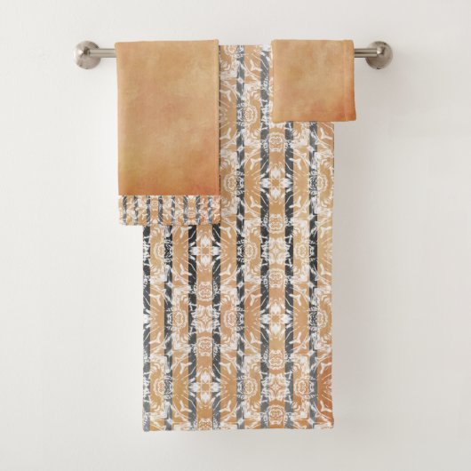 Cirkelbestanden & Stripes Patroon Bad Handdoek (Insitu)