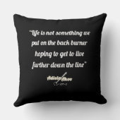 Citation de Vie Coussin de jet noir par le poète A (Verso)