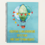 Citation Inspiratonal de l'enseignant étudiant<br><div class="desc">Laissez-vous inspirer par cette citation motivante et inspirante : Chaque jour est une aventure si volez haut et montez à de nouveaux sommets. L'aquarelle colorée présente une montgolfière prête à voyager vers de nouvelles destinations. Police moderne.</div>