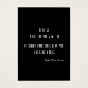 Citation inspirée vintage d'Emerson sur le noir