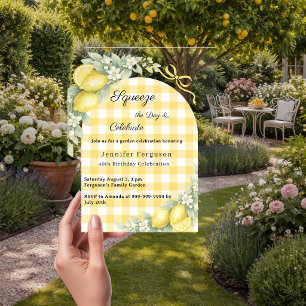 Citroenen geruite zomer tuin luxe verjaardag acryl uitnodigingen