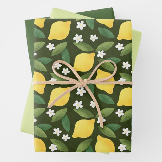 Citrons jaunes, Feuilles verts et fleurs blanches (En situation)