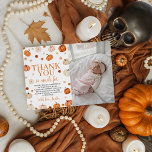 Citrouille 1er anniversaire Carte de remerciements<br><div class="desc">Célébrez le premier anniversaire de votre bébé avec cet adorable carte de remerciements photo sur le thème du citrouille. Doté de citrouilles d’aquarelle, de fleurs d’automne et d’espace pour la photo de votre enfant, ce design d’automne est parfait pour exprimer sa gratitude à vos amis et à votre famille. Idéal...</div>