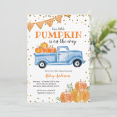 Citrouille bleu Baby shower de camion Invitation (Debout devant)