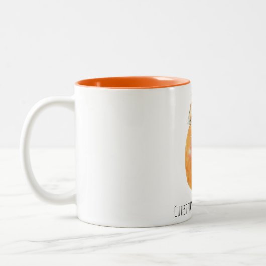 Citrouille de coupe dans la tasse de patch (Gauche)