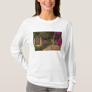 Ciudad Monumental, met bloemen bedekte gebouwen T-shirt