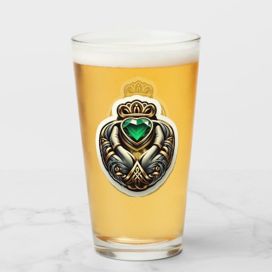 Claddagh Pint Glass Glas (Voorkant gevuld)