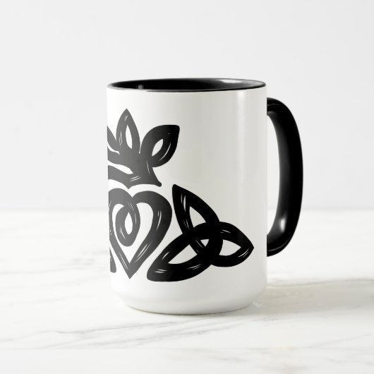 Claddagh Ring Mug (Devant droit)