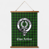 Clan Arthur Crest Badge & Tartan Hangend Wandkleed (Voorkant)
