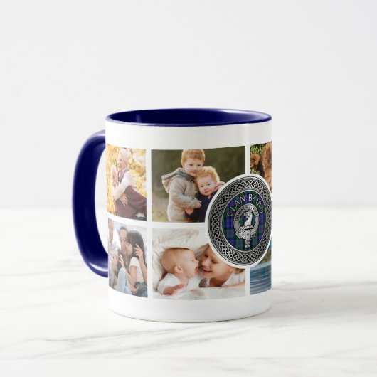 Clan Baird Mug de famille personnalisée (Devant gauche)