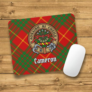 Clan Cameron Crest over Tartan Muismat