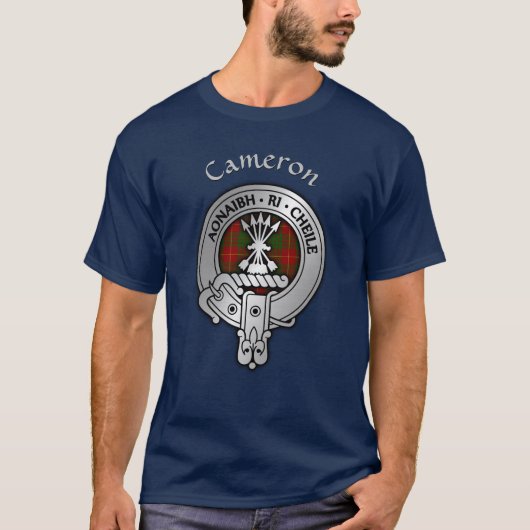 Clan Cameron Crest & Tartan T-shirt (Voorkant)