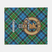 Clan Colquhoun Crest over Tartan Fleece Deken (Voorkant (Horizontaal))