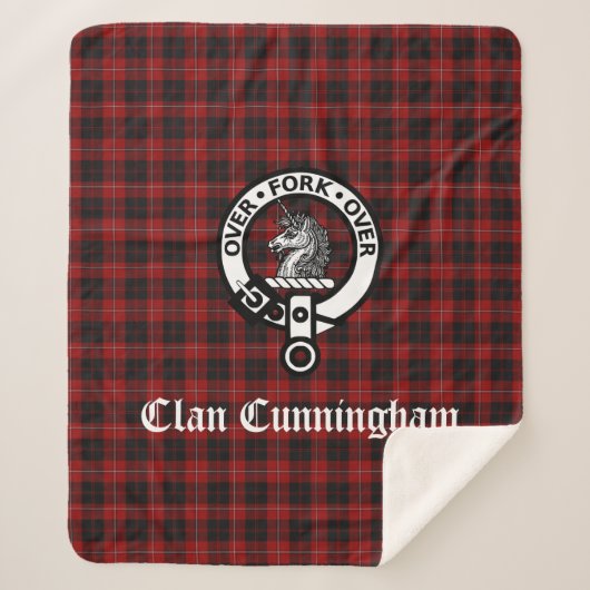 Clan Cunningham Crest Badge en Tartan Sherpa Deken (Voorkant)