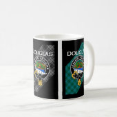 Clan Douglas Three Tartan Mug (Devant droit)