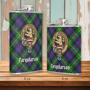 Clan Farquharson Crest over Tartan Heupfles