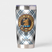 Clan Forbes Crest over jurk Tartan Geïsoleerde Drinkbeker (Voorkant)