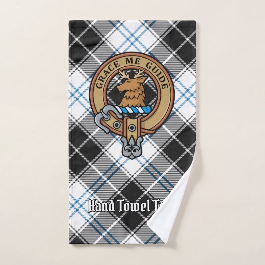 Clan Forbes Crest sur la robe Tartan (Serviette à main)