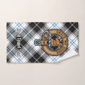 Clan Forbes Crest sur la robe Tartan (Serviette à main)