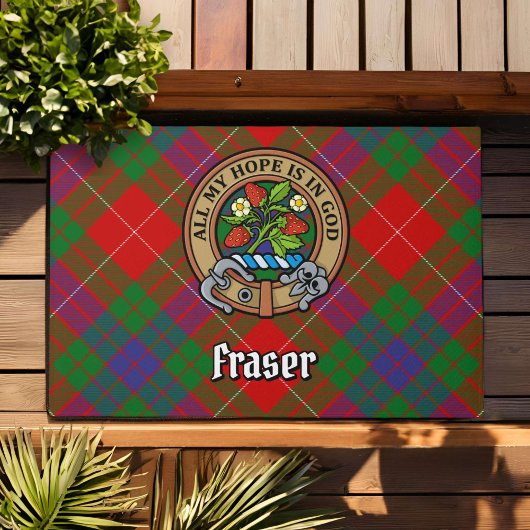 Clan Fraser Crest over Tartan Deurmat