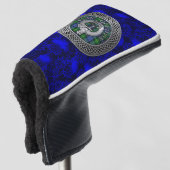 Clan Gordon Crest & Tartan Knot op Thistle Golfheadcover (3/4 voorkant)