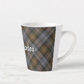 Clan Gordon Weathered Tartan Latte Mok (Rechts)