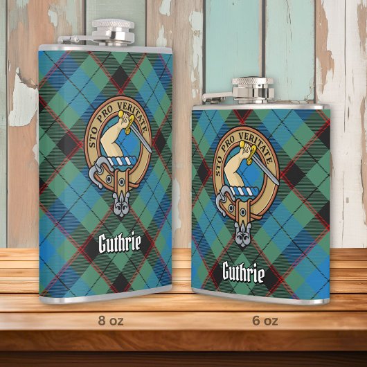 Clan Guthrie Crest over Tartan Heupfles