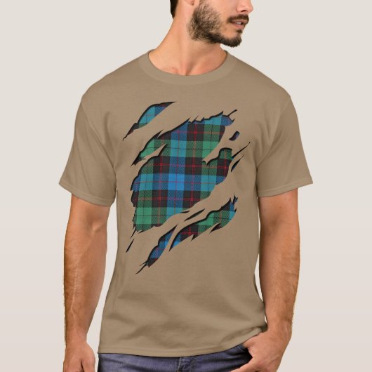 Clan Guthrie Tartan spelden T-shirt (Voorkant)