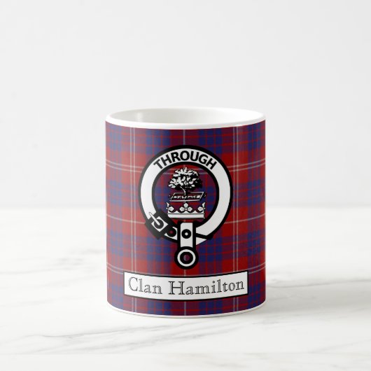 Clan Hamilton Crest en Tartan II Coffee Mok (Center)