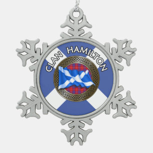 Clan Hamilton Tartan Knot & Flag Tin Sneeuwvlok Ornament