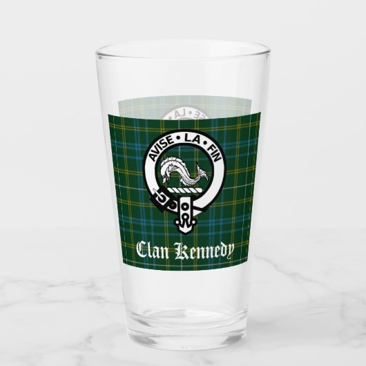Clan Kennedy Crest Badge & Tartan Glas (Voorkant)