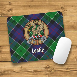 Clan Leslie Crest over de jacht op Tartan Muismat