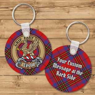 Clan Leslie Crest over Red Tartan Sleutelhanger