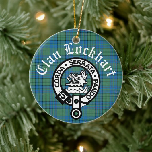 Clan Lockhart Crest Badge & Tartan Keramisch Ornament (Boom)