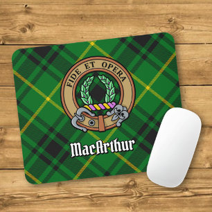 Clan MacArthur Crest over Tartan Muismat