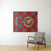Clan MacFarlane Crest boven Tartan Wandkleed (In Situ (horizontaal))