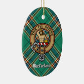 Clan MacFarlane Crest over de oude jacht Tartan Keramisch Ornament (Rechts)