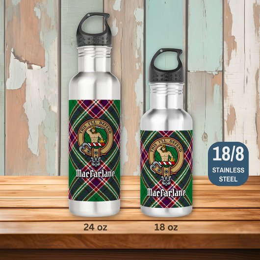 Clan MacFarlane Crest over moderne jacht Tartan Waterfles