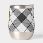 Clan MacFarlane Crest over zwart-wit tartaan (Links)