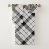 Clan MacFarlane Crest sur tarte noir et blanc (En situation)