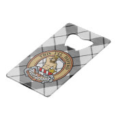 Clan MacFarlane Crest sur tarte noir et blanc (Devant Angle)