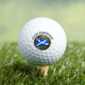 Clan MacKenzie Tartan Knot & Flag Golfballen (Insitu Shirt)