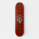 Clan MacQuarrie Tartan en Crest Skateboard (Voorkant)